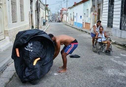 Hurricane Oscar makes landfall in Cuba amid huge power outage