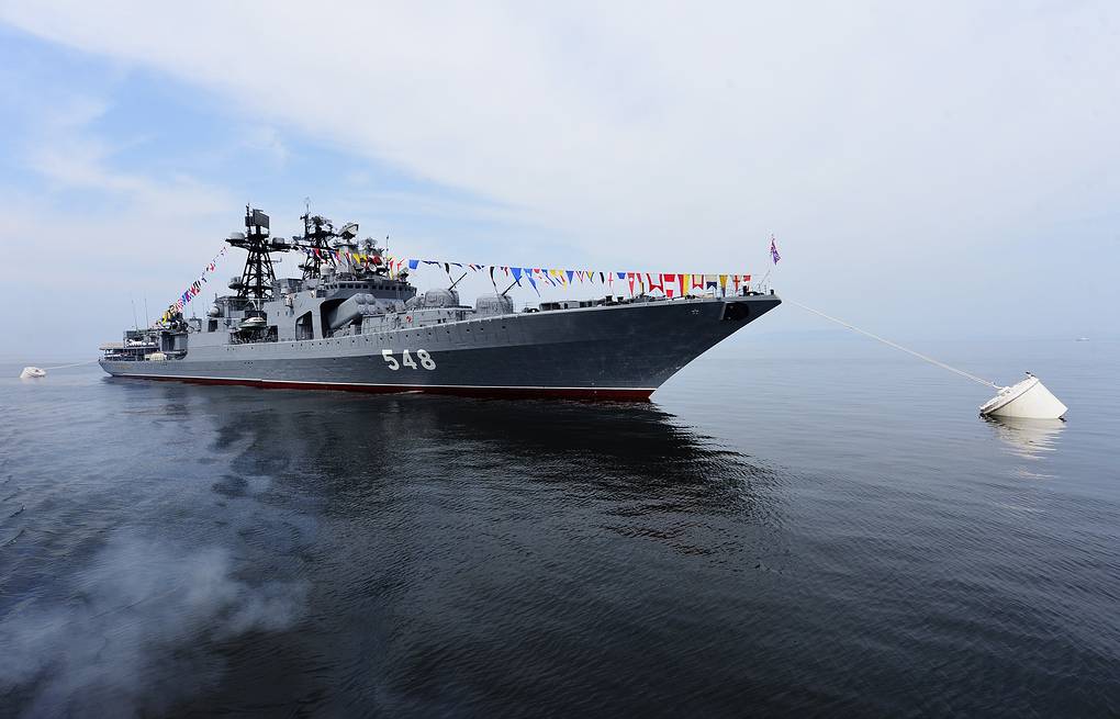 Russian navy ships arrive in Myanmar for joint drills