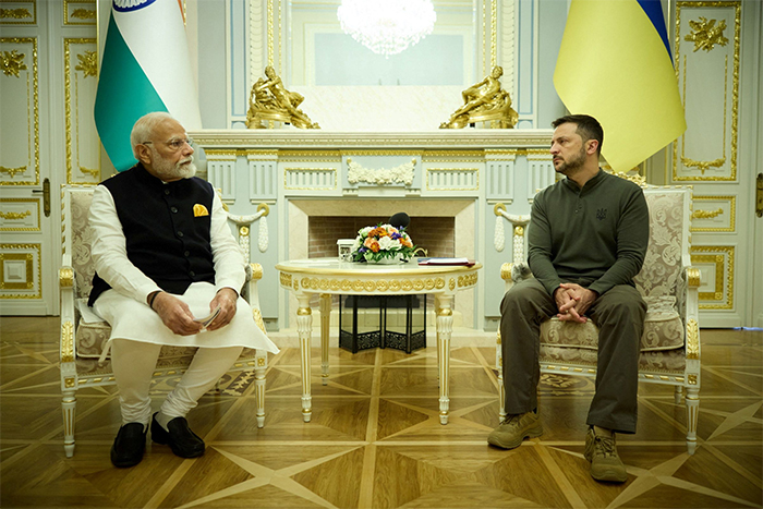 India supports quick restoration of peace in Ukraine, Modi tells Putin