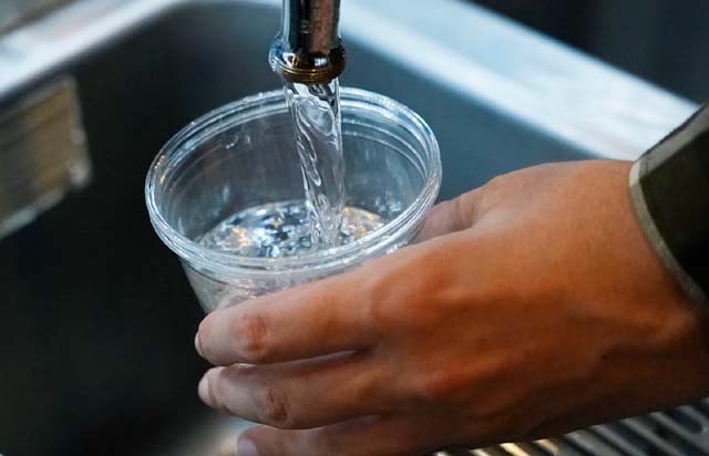 Common water disinfectant creates potentially toxic byproduct: study