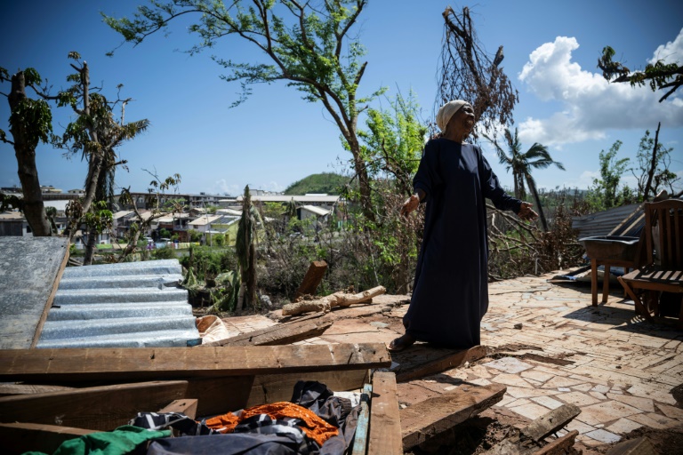 Mayotte families left homeless by cyclone leave shelters 