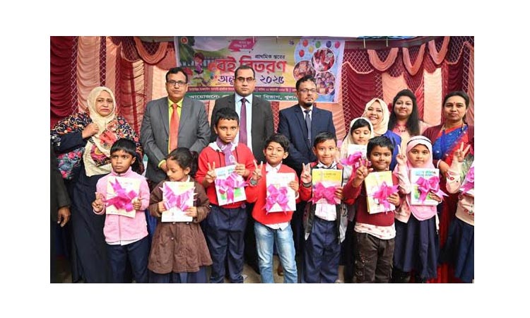 Primary textbooks distribution begins in Khulna