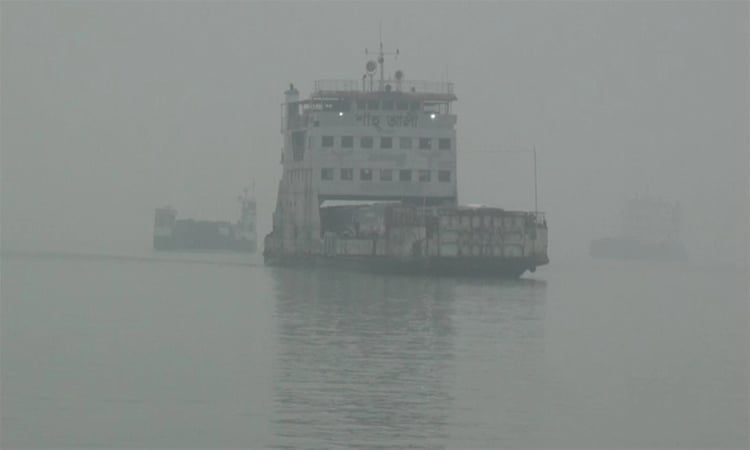 Ferry movement RESUMES after 10.30 hrs in Paturia-Daulatdia route