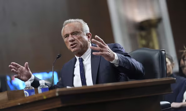Vaccine critic RFK Jr backs measles jab amid deadly US outbreak