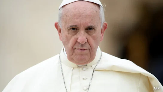 Hospitalised Pope Francis addresses frailty, calls body 'weak'