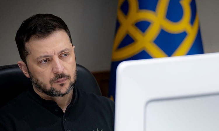 Zelensky replaces his army chief of general staff