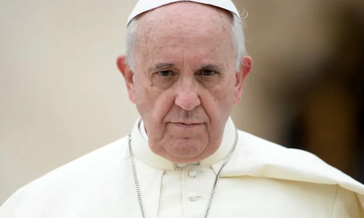 Hospitalised Pope calls for peace, 'truth' in conflicts