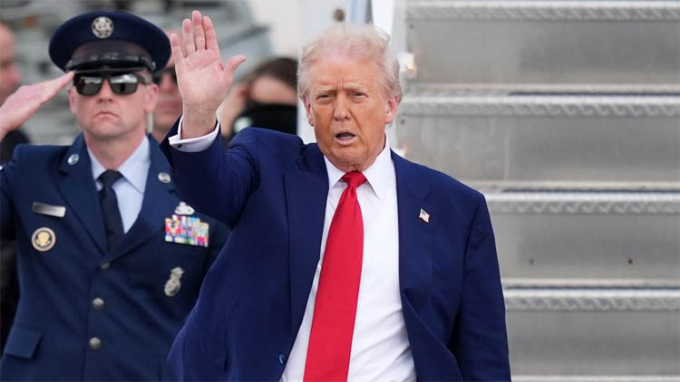 Trump supports proxy vote for new parents in Congress