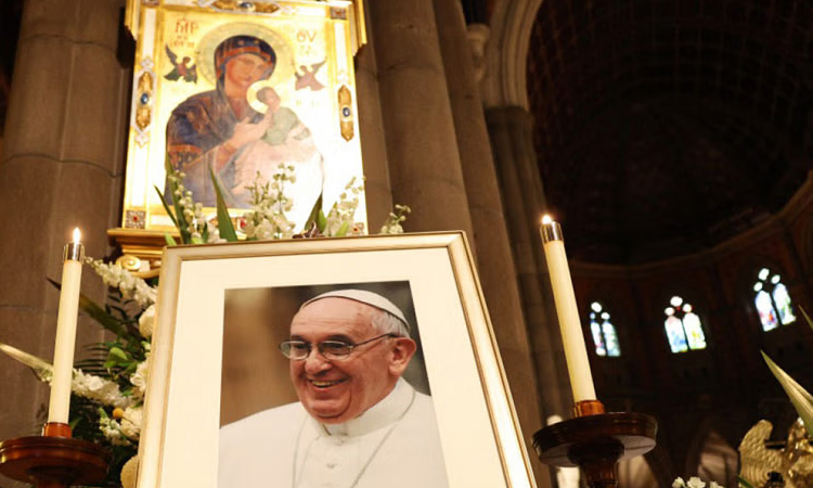 As world mourns, cardinals prepare pope's funeral