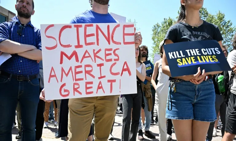 Scientists sound alarm as Trump reshapes US research landscape