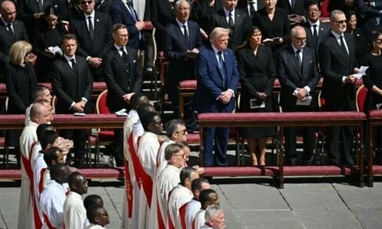 Trump raises Putin doubts after Zelensky talks at pope's funeral