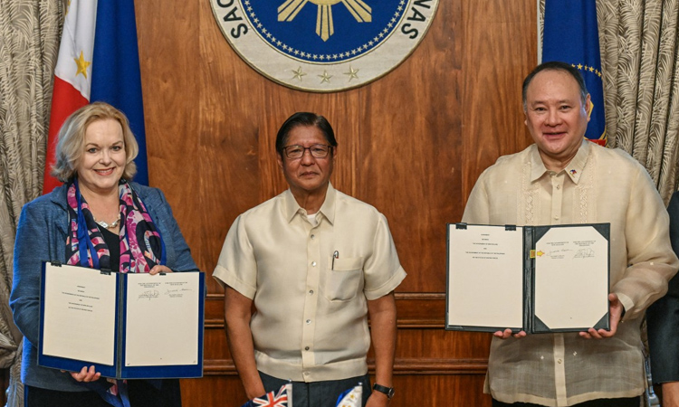 New Zealand, Phillippines sign troops deal in 'deteriorating' strategic environment