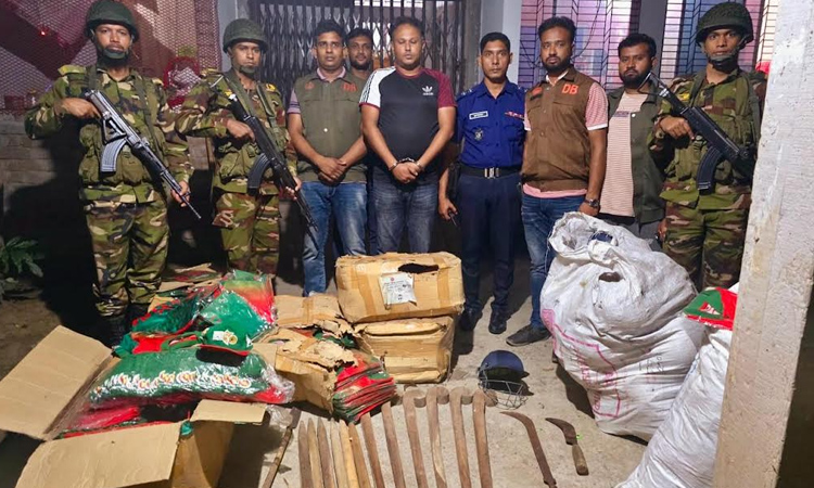 Former AL MP's accomplice arrested in Narail