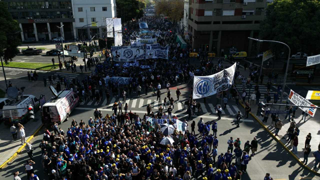 Istanbul lockdown aims to prevent May Day marches