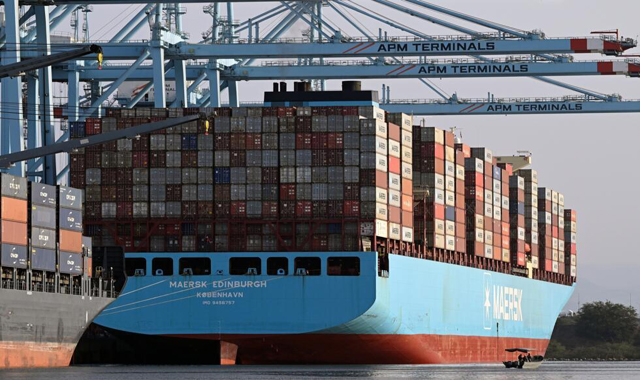 Mexican mega-port confronts Trump's tariff storm