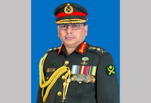 Army chief returns home from Qatar