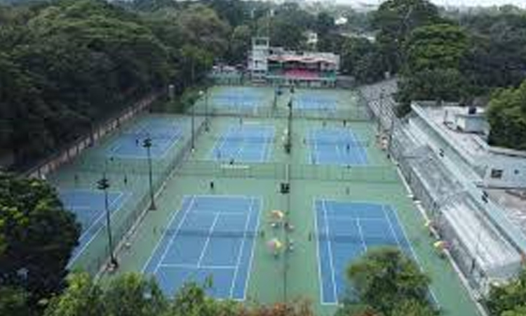 BTF play tennis coaching course begins