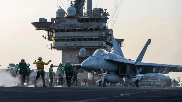 Second US warplane falls off aircraft carrier into Red Sea: media