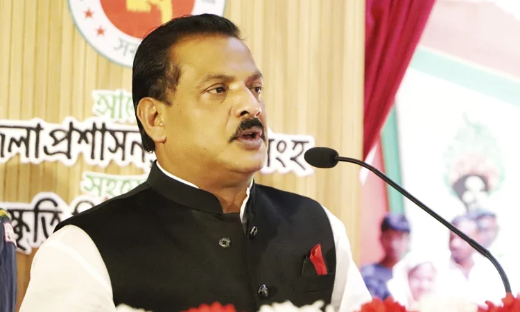 Travel ban imposed on ex state minister Sharif Ahmed