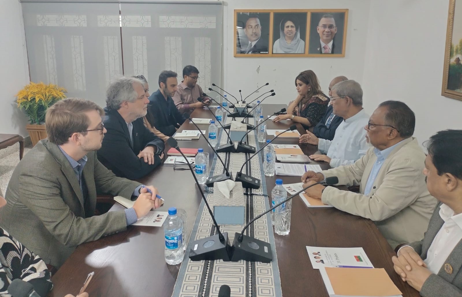 US delegation meets BNP secretary general 