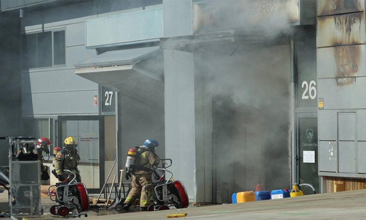 Thousands confined indoors by toxic chlorine cloud in Spain