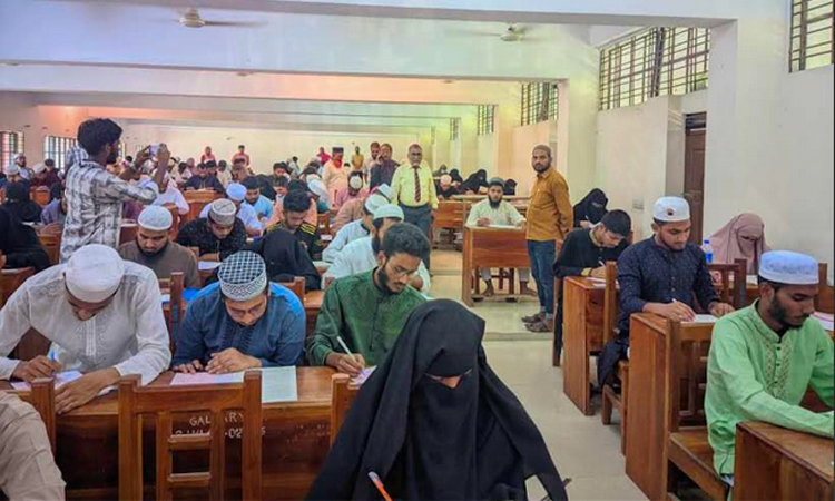 IU D unit admission test marks 90pc attendance