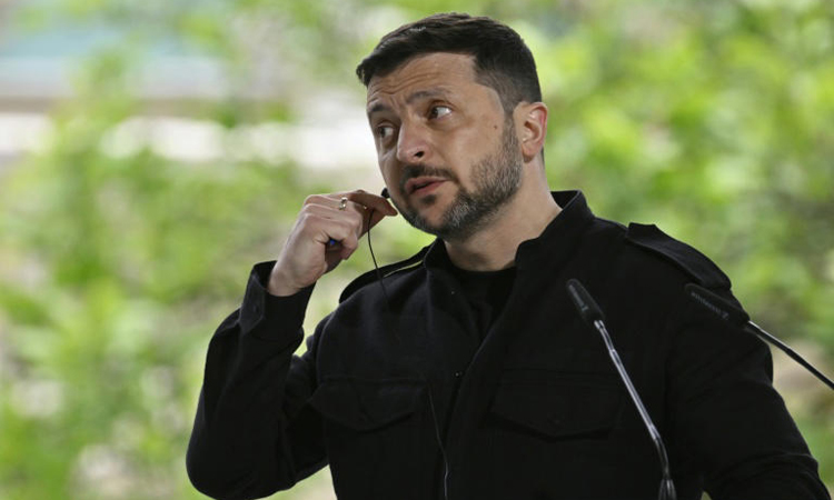 Ukraine ready for Russia truce talks, Zelensky says