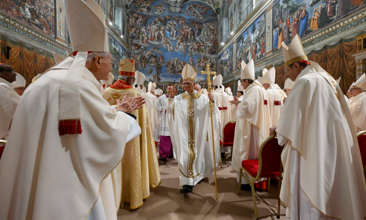 Pope Leo XIV calls for peace at St Peter's prayer