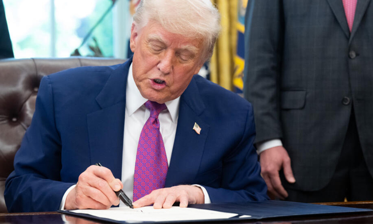 US, China agree to slash tariffs as Trump says will speak to Xi