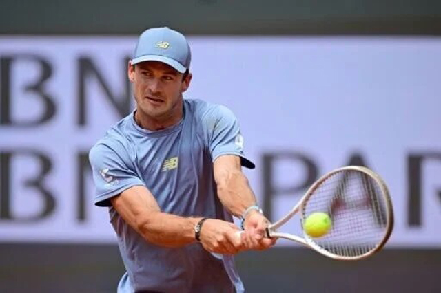 Sinner demolishes Ruud to reach Italian Open semi-finals