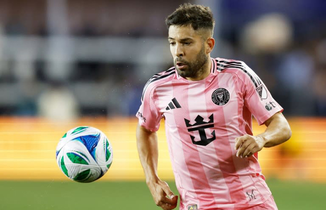 Alba inks Inter Miami extension to 2027