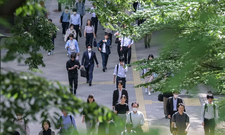 Japan's economy suffers first quarterly contraction in a year