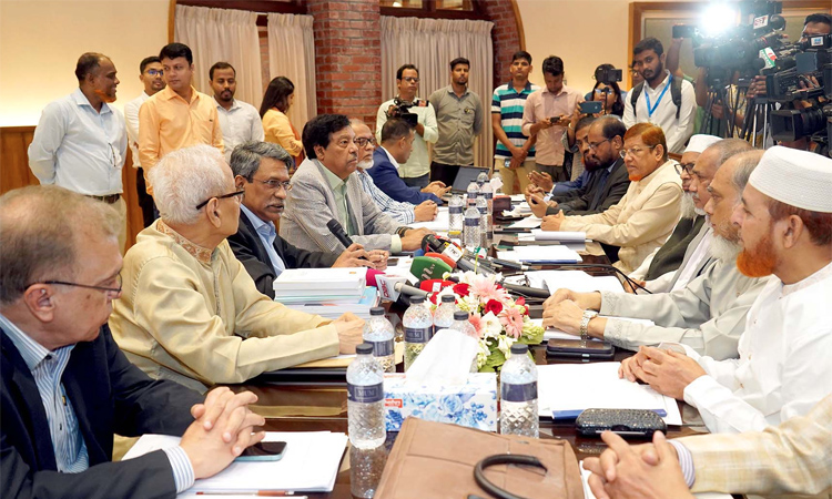 Consensus comm'n wants to move towards a national charter soon: Ali Riaz