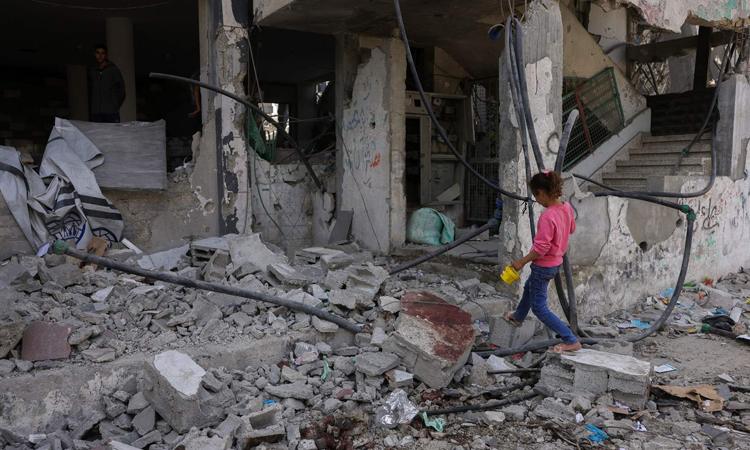 Israel says will let baby food into Gaza Monday, first aid since March