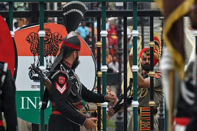 India to resume border ceremony with Pakistan