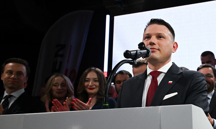 Polish far-right leader sets terms for runoff endorsement