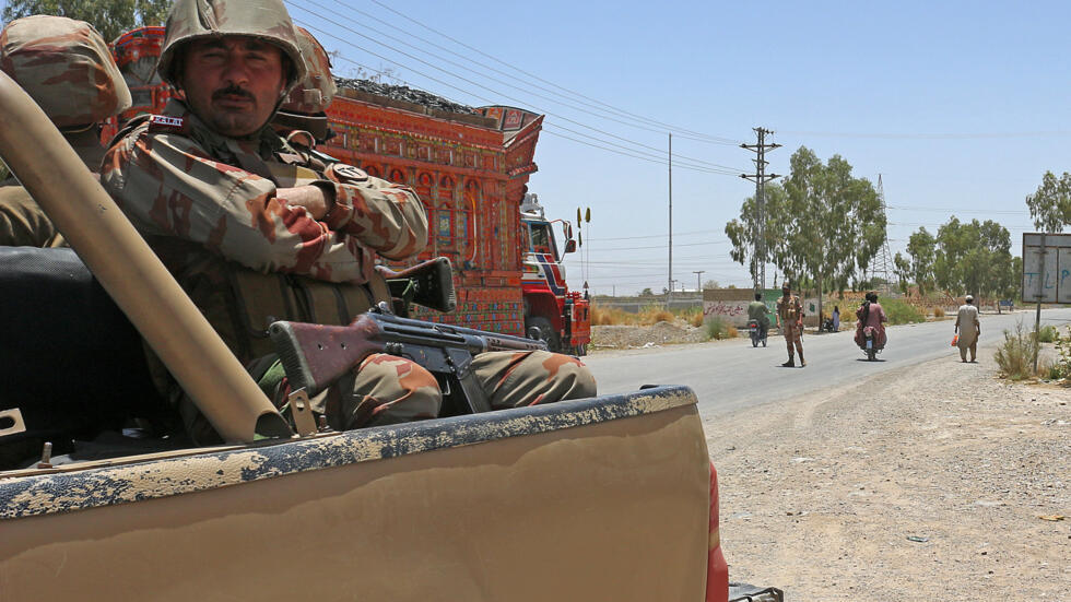 Six killed in school bus bombing in SW Pakistan