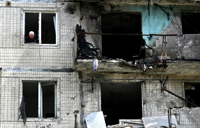 12 killed as Russia pummels Ukraine in fresh night of strikes
