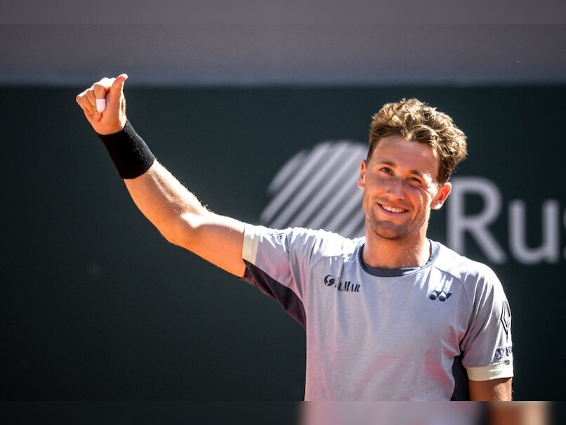 Two-time finalist Ruud into French Open second round