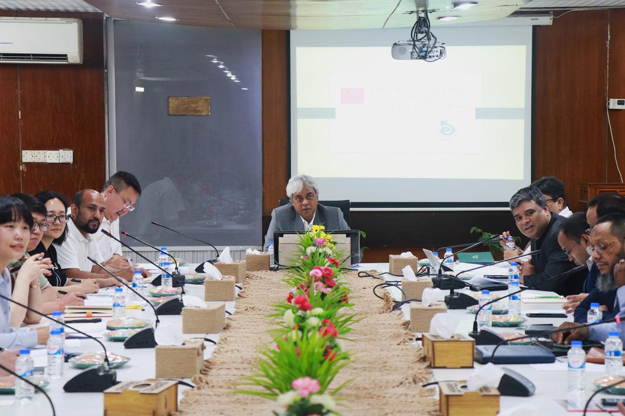 China explores cross-border trade cooperation with Bangladesh