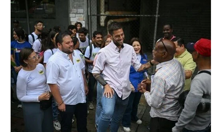 Venezuela election boycott powers Maduro party triumph
