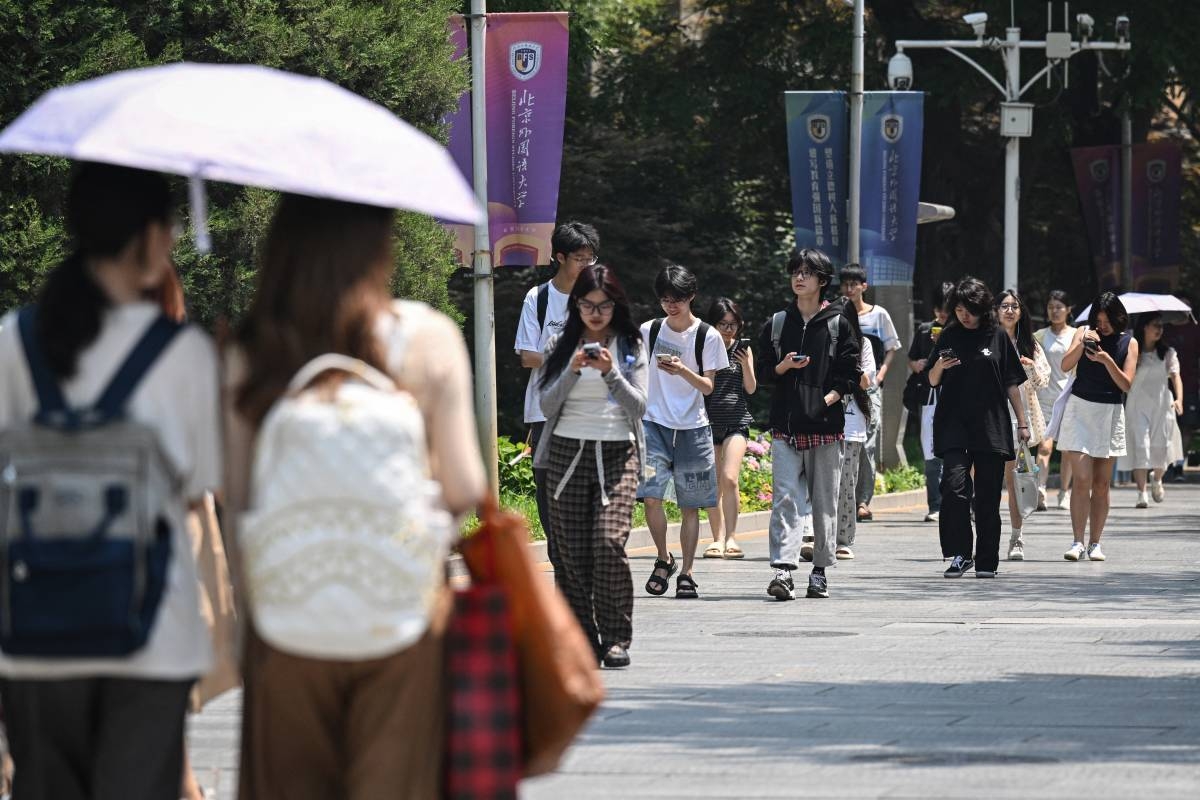US suggests student visa suspension to be brief