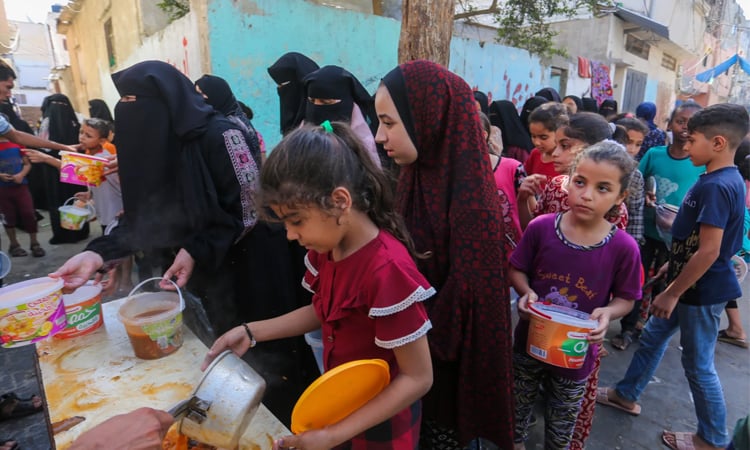 '100 percent' of Gazans at risk of famine: UN
