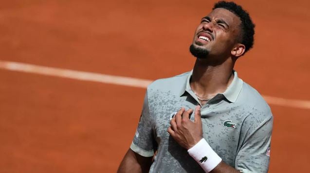 Fils blames back stress fracture for Roland Garros withdrawal