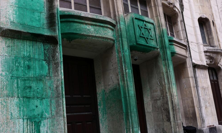 Paris Holocaust memorial, synagogues vandalized