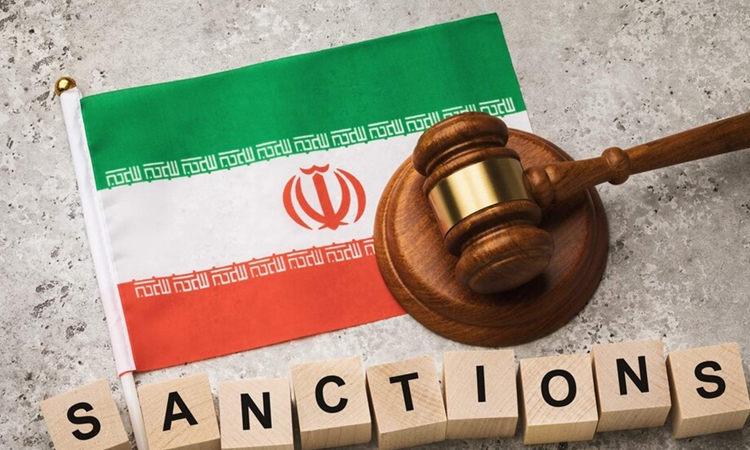 Iran demands 'guarantee' US will lift sanctions in nuclear talks