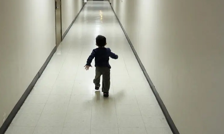 Chile judge orders detention of five accused of trafficking kids
