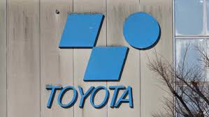 Japan's Toyota to take parts-making subsidiary private