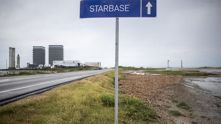 Starbase city grows near Musk's launch site and wilderness refuges