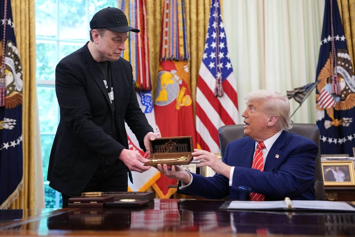 Trump and Musk alliance melts down in blazing public row     